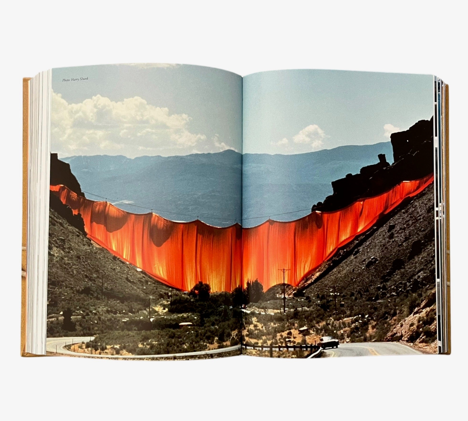 Christo and Jeanne-Claude (40th Anniversary Edition)